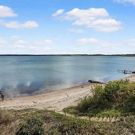 40547-juelsminde-pot-strandby-409 * Sonderby (Midtjylland)